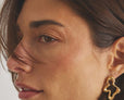 Irregular pearl earrings